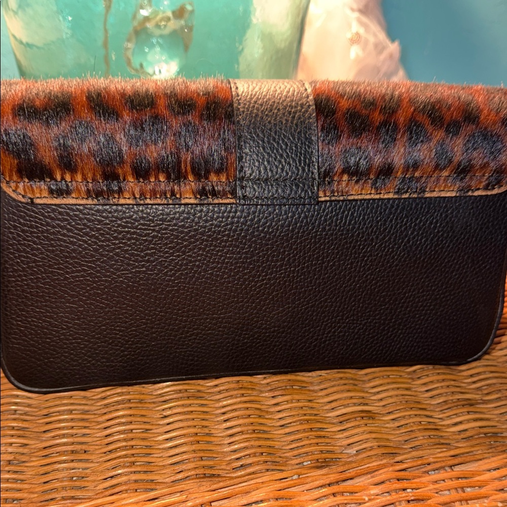 Divina Firenze Made in Italy Calf hair Leopard print Crossbody bag NWOT - Picture 3 of 7